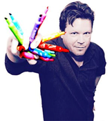man holding many markers in one hand