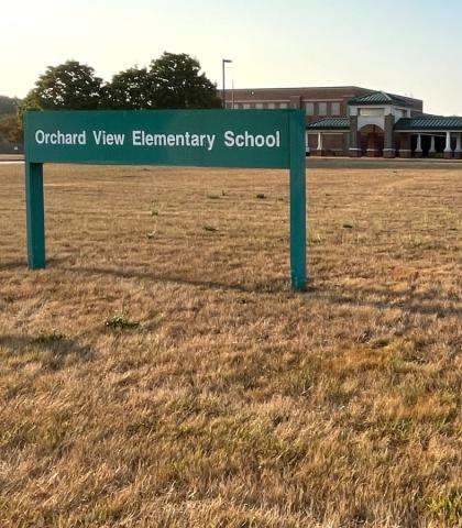 School building Orchard View ES
